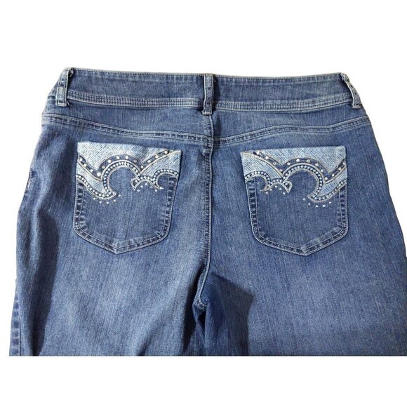 Chico's Blue Jeans with rhinestones and stud detail on pockets Size M SHORT - Picture 1 of 9